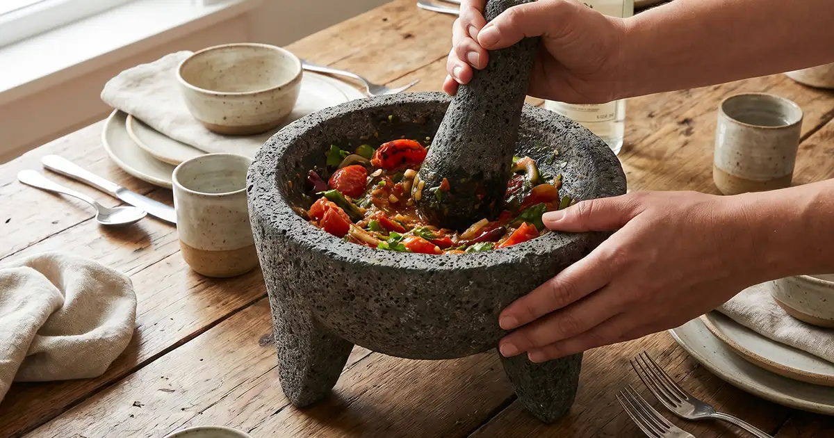 Volcanic Rock vs Granite Molcajete: Which is Best for Salsas & Guacamole? (Ultimate Comparison)